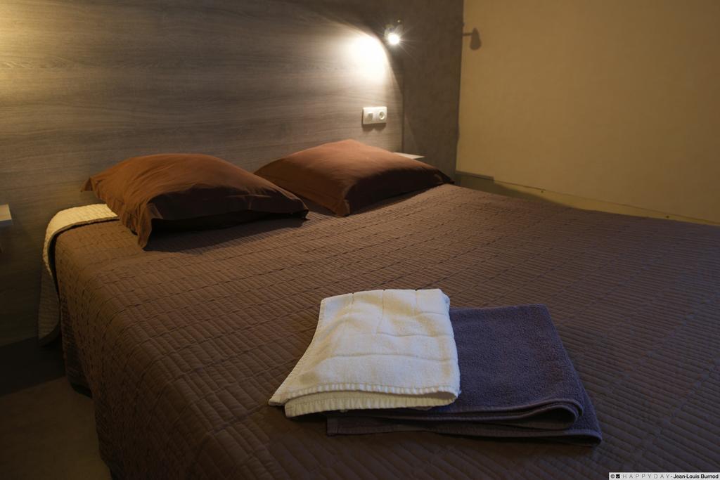 Hotel La Tente Verte Loon-Plage Room photo